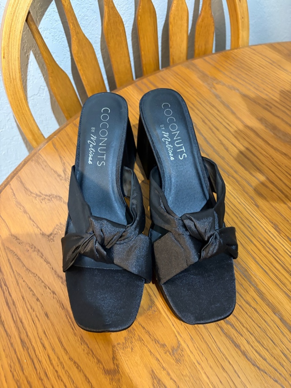 Coconuts by Matisse Black Knot-Front Slip-On Mules